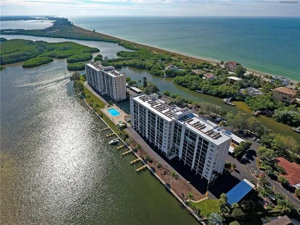 $2,995 | 9393 Midnight Pass Road, Unit 806, Sarasota, FL 34242