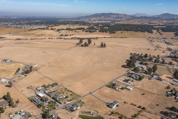 $690,000 | 8279 Brand Lane, Penngrove, CA 94951