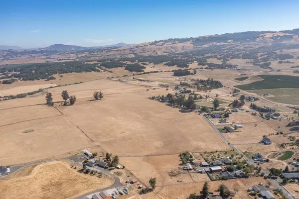 $690,000 | 8279 Brand Lane, Penngrove, CA 94951