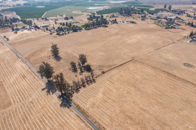 $690,000 | 8279 Brand Lane, Penngrove, CA 94951