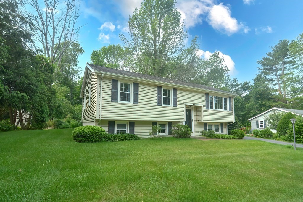 43 Ridge Road Holliston, MA 01746 - Photo 2 of 37 Gallery Image 2