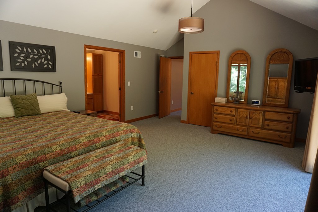 12 Crockett Road Upton, MA 01757 - Photo 17 of 30