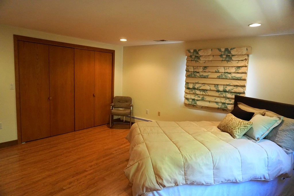 12 Crockett Road Upton, MA 01757 - Photo 23 of 30