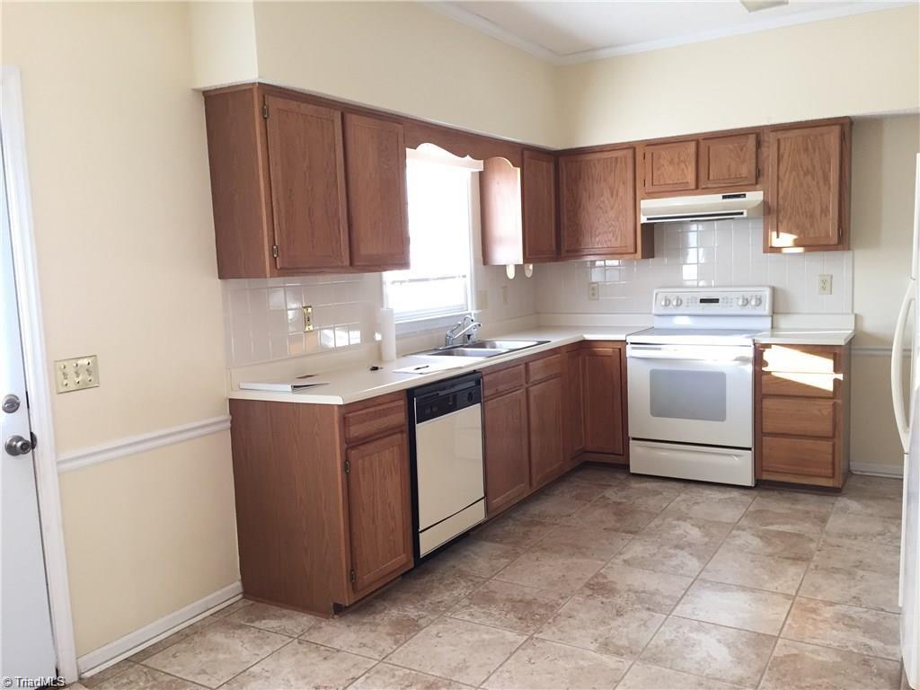857 Howell Road Mocksville, NC 27028 - Photo 2 of 11 Gallery Image 2
