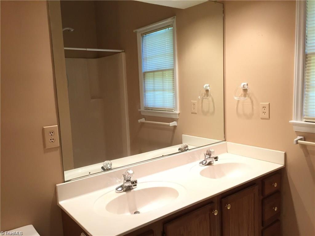 857 Howell Road Mocksville, NC 27028 - Photo 4 of 11 Gallery Image 4