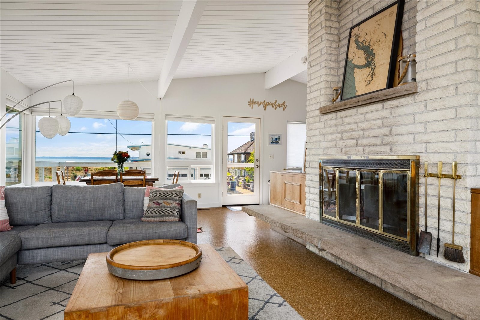 2577 Sunlight Beach Road Clinton, WA 98236 - Photo 10 of 40 Gallery Image 10