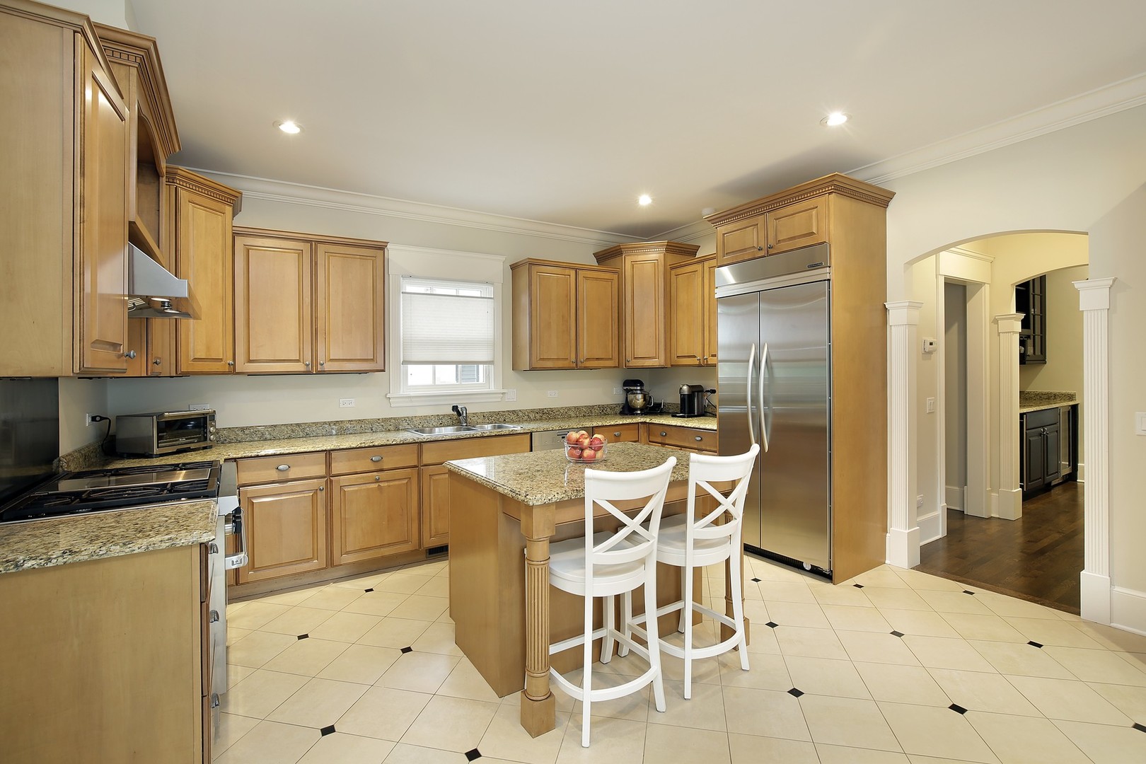 516 Madison Avenue Glencoe, IL 60022 - Photo 8 of 29