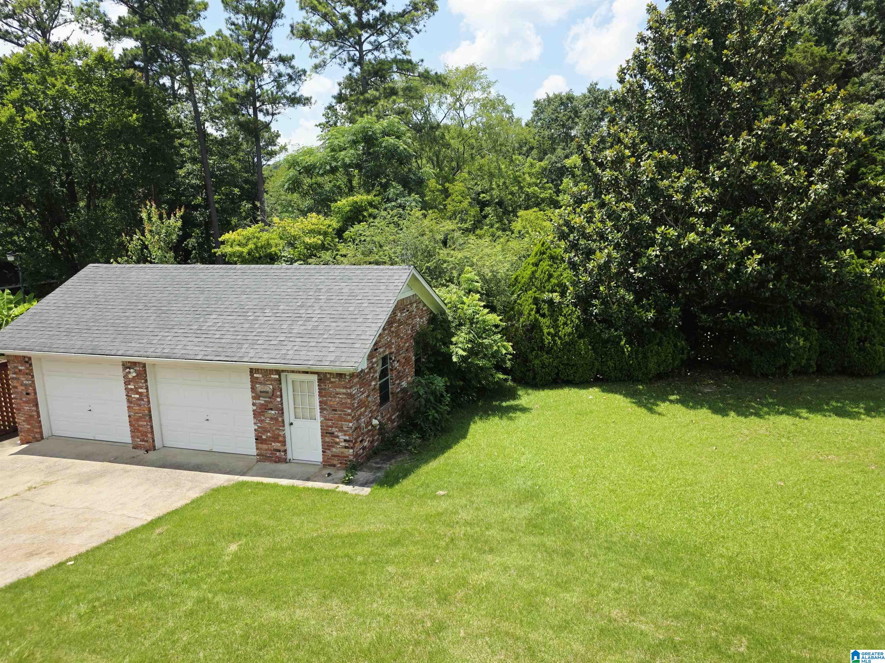 6098 Red Hollow Road Birmingham, AL 35215 - Photo 32 of 48