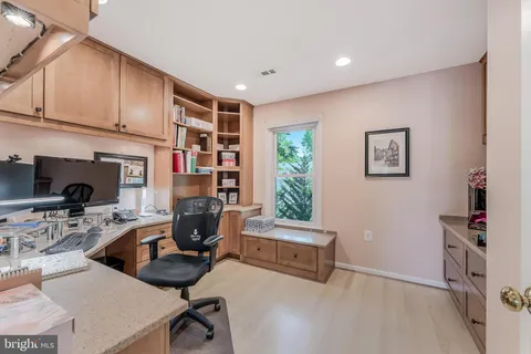 $1,045,000 | 13456 Cobra Court, Herndon, VA 20171