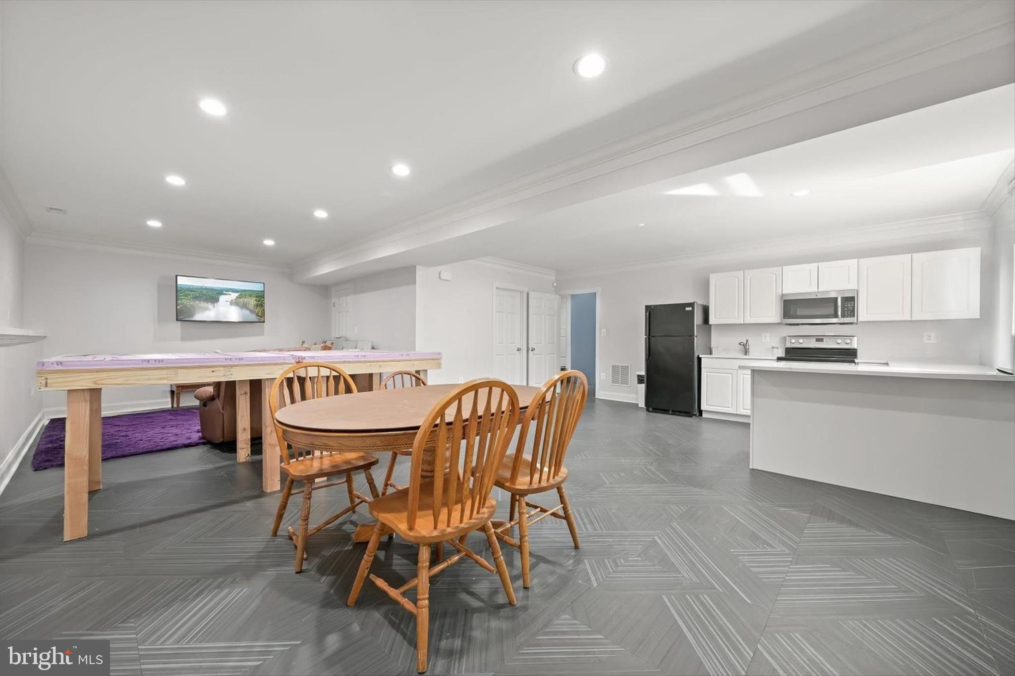 14865 Bushy Park Road Cooksville, MD 21723 - Photo 22 of 39 In-Law Suite -Kitchen -Living/Dining