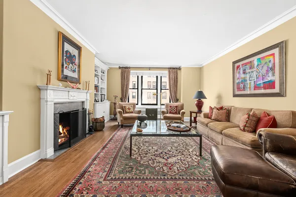 $2,395,000 | 108 East 86th Street, Unit 7N | Upper East Side