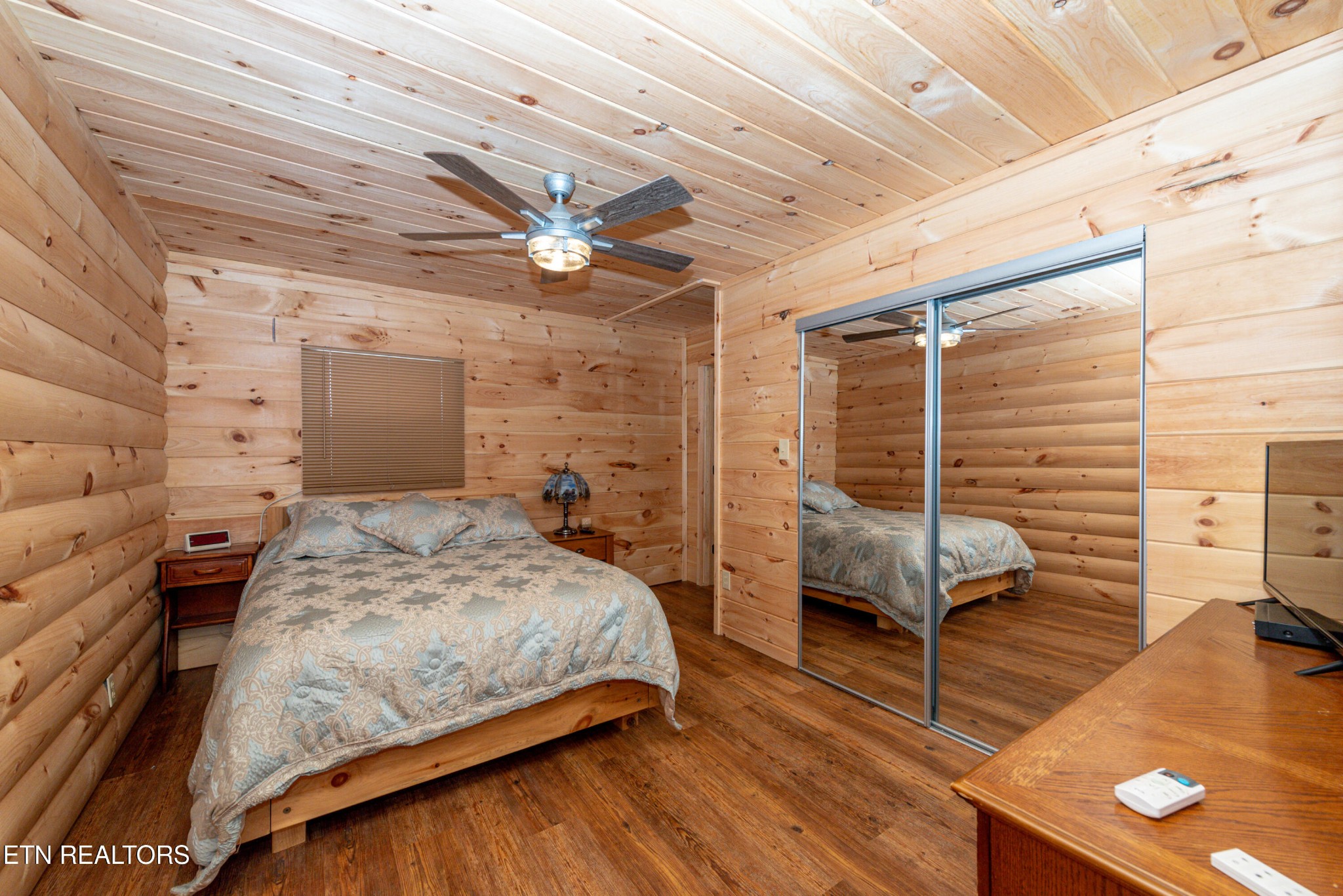 985 Swannsylvania Road Dandridge, TN 37725 - Photo 27 of 52 Gallery Image 27