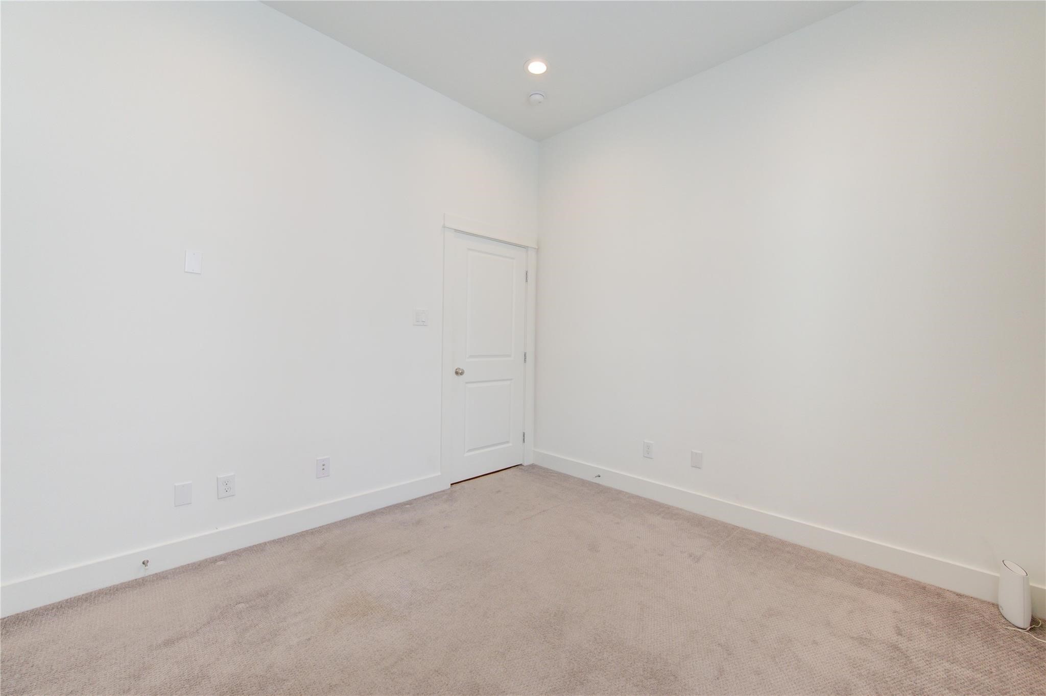 564 Janisch Road Houston, TX 77018 - Photo 19 of 24 Gallery Image 19