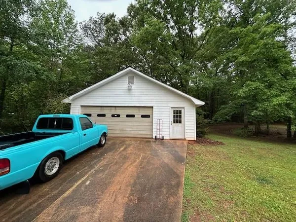$300,000 | 1280 Millers Mill Road, Stockbridge, GA 30281