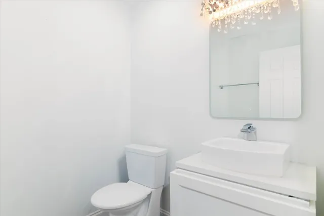 $499,900 | 38 East Grandview Drive, South Holland, IL 60473