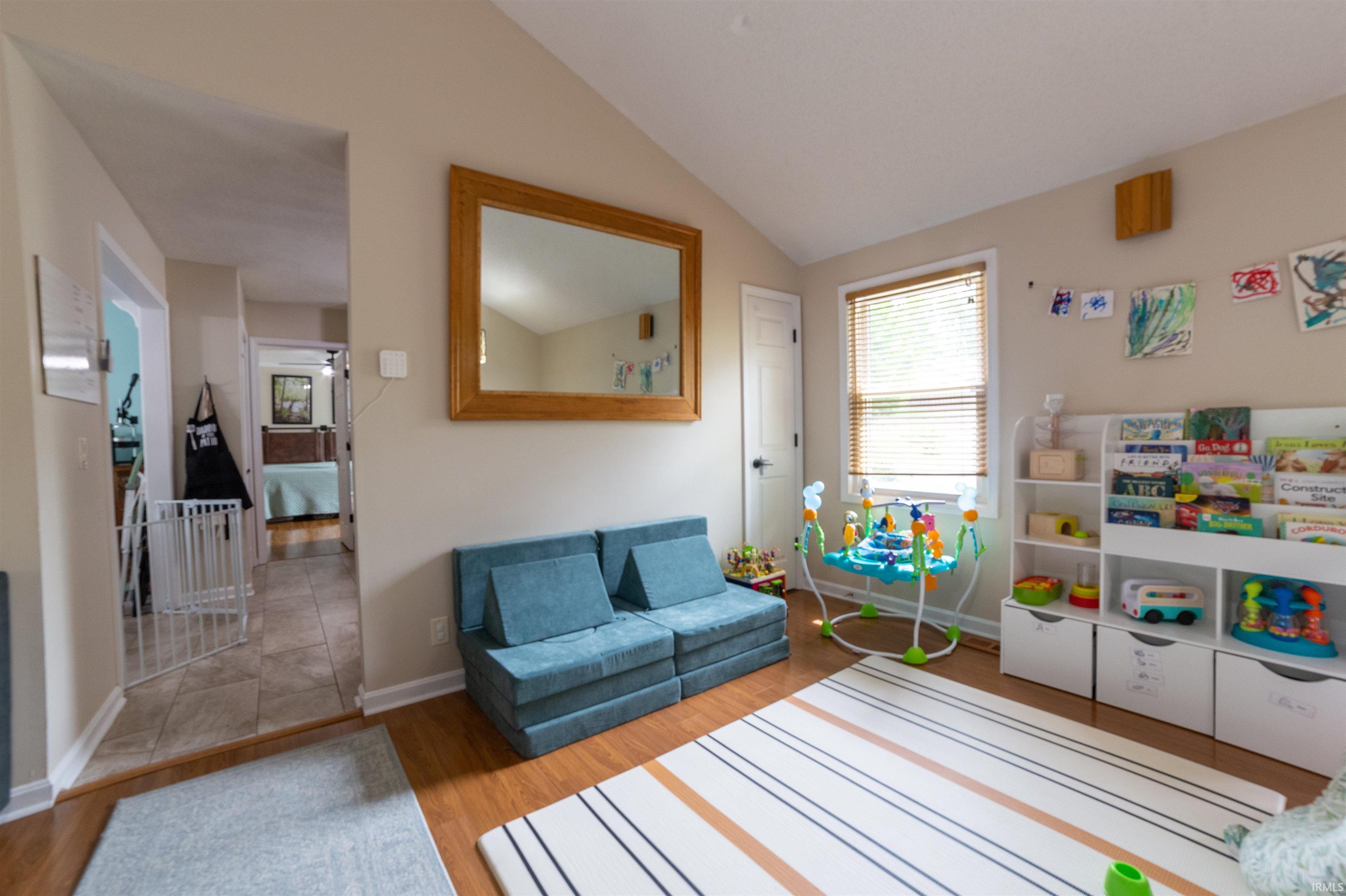 6330 Gardner Road Chandler, IN 47610 - Photo 12 of 36