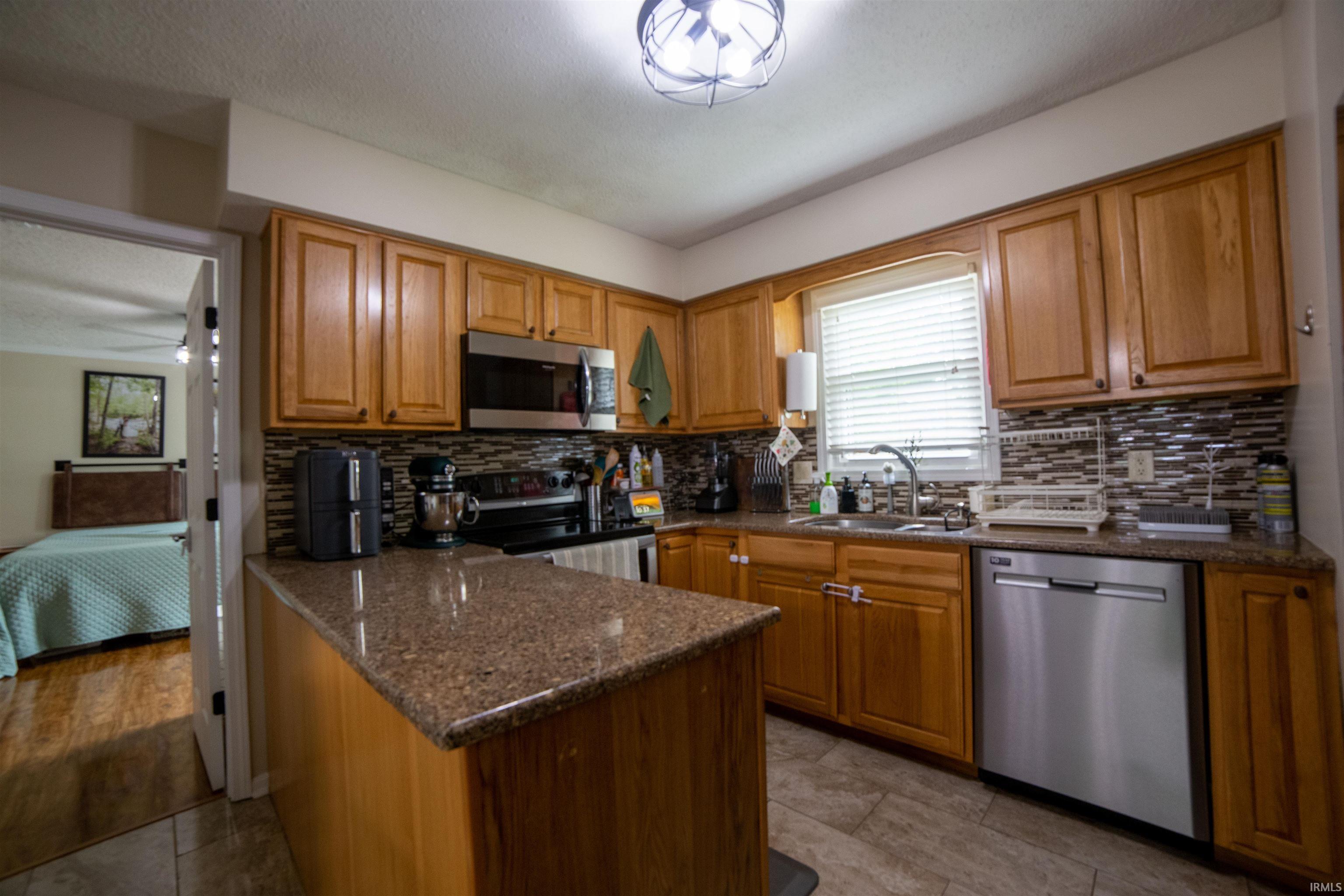 6330 Gardner Road Chandler, IN 47610 - Photo 13 of 36