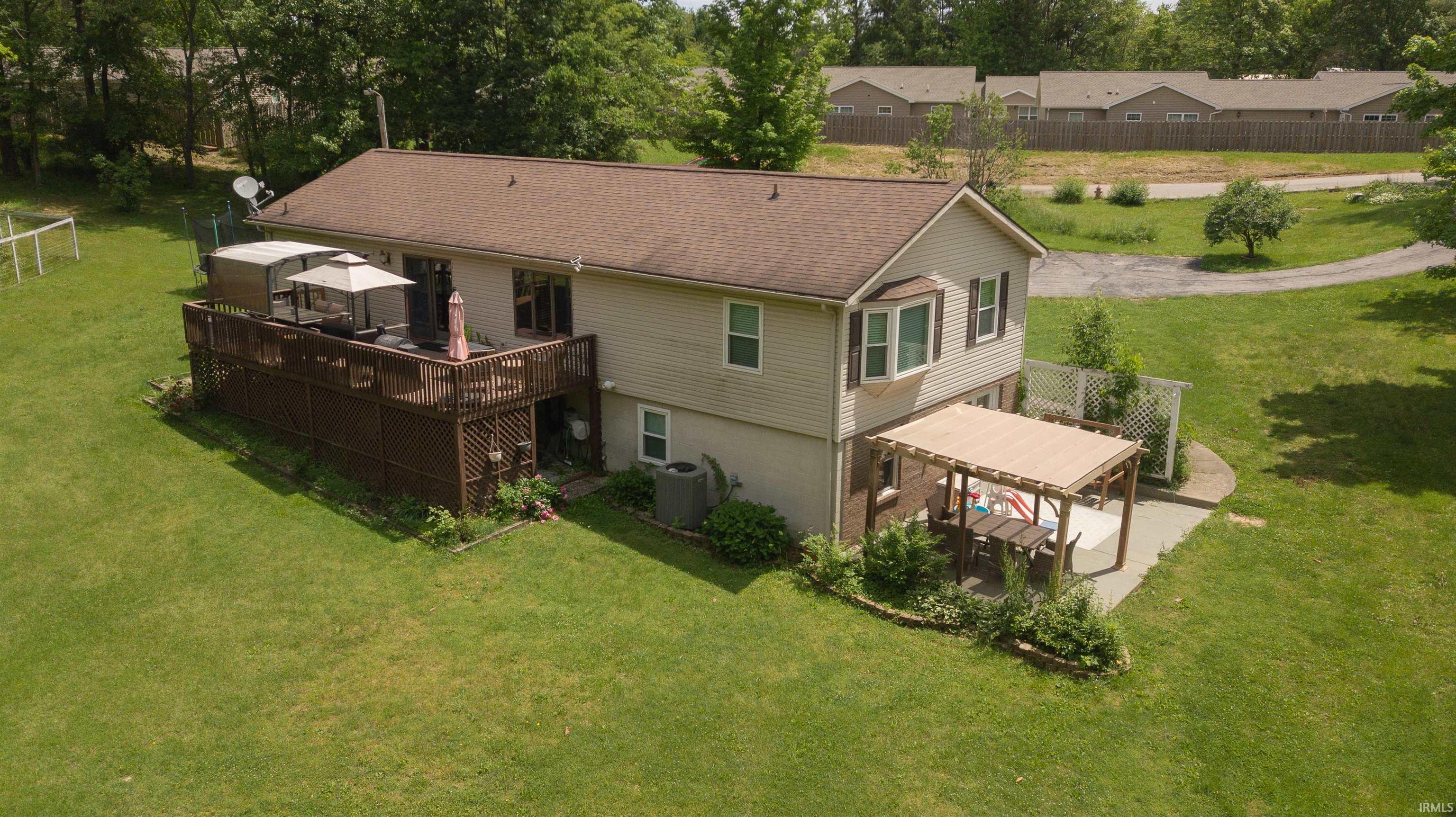 6330 Gardner Road Chandler, IN 47610 - Photo 6 of 36