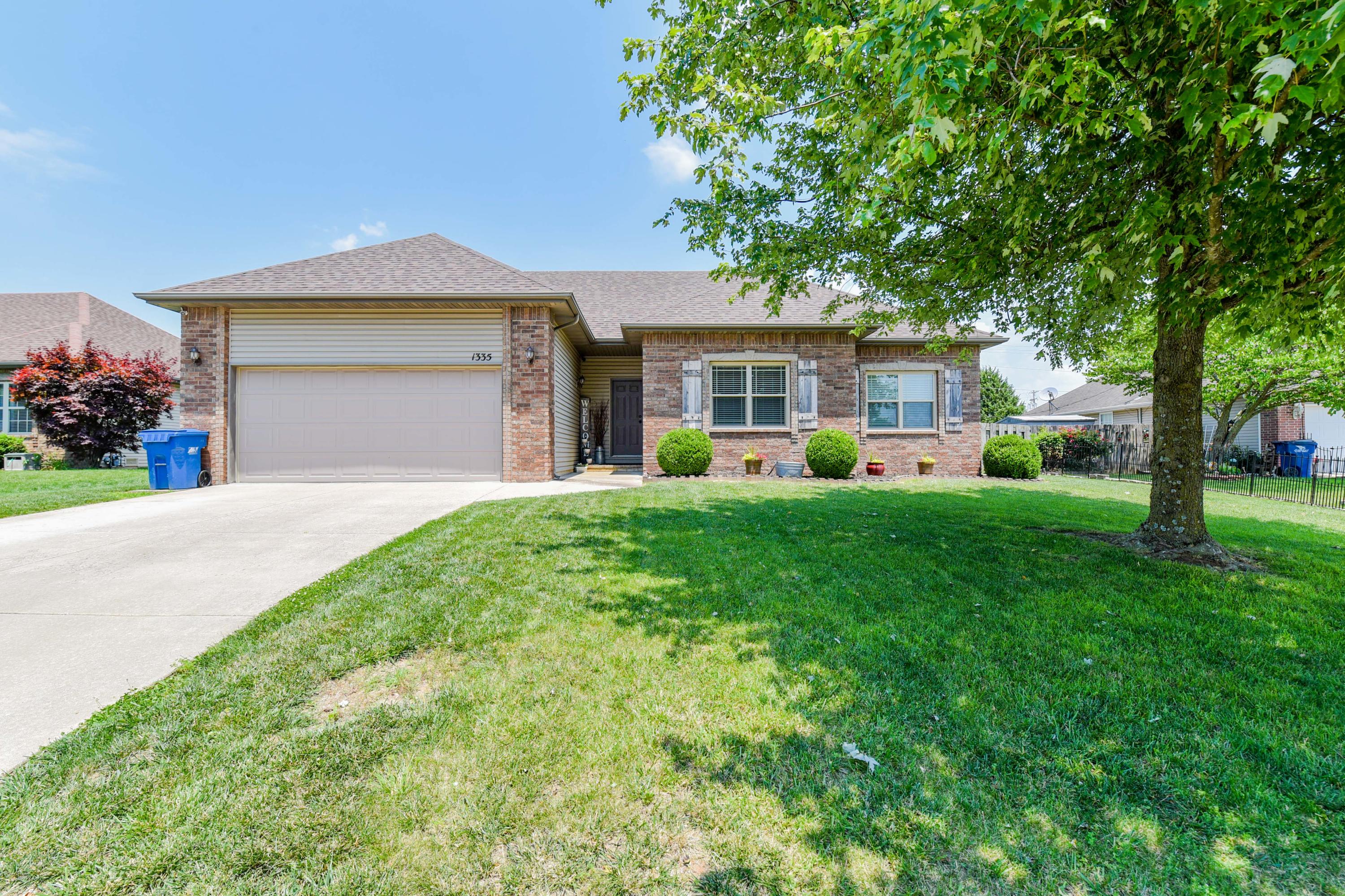 1335 West Stone House Road Nixa, MO 65714 - Photo 1 of 1 DSC_0390