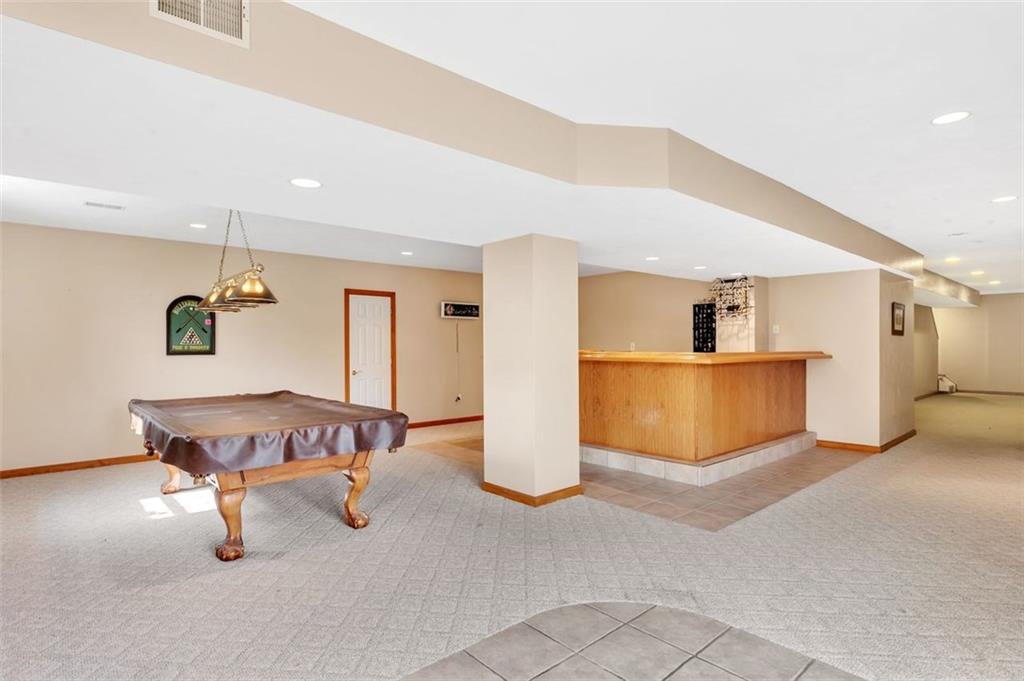 117 Olde Manor Lane Coraopolis, PA 15108 - Photo 20 of 23 a living room with furniture