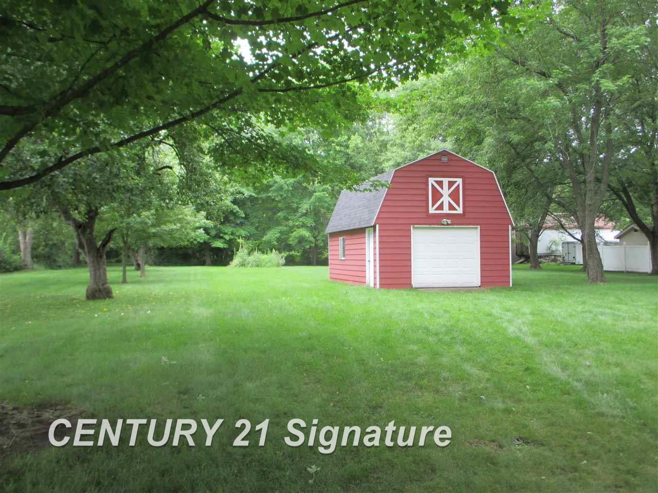 8243 Coldwater Road Flushing, MI 48433 - Photo 19 of 22