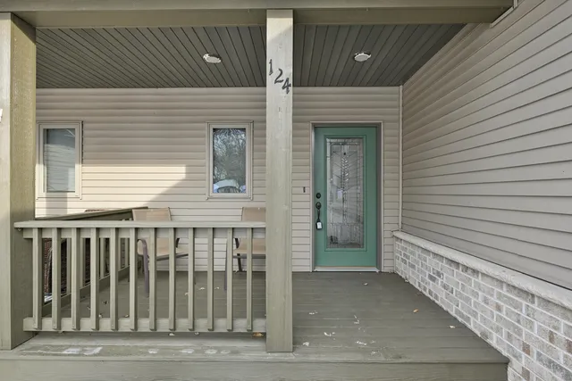 $2,500 | 124 Chapel Avenue, Twin Lakes, WI 53181