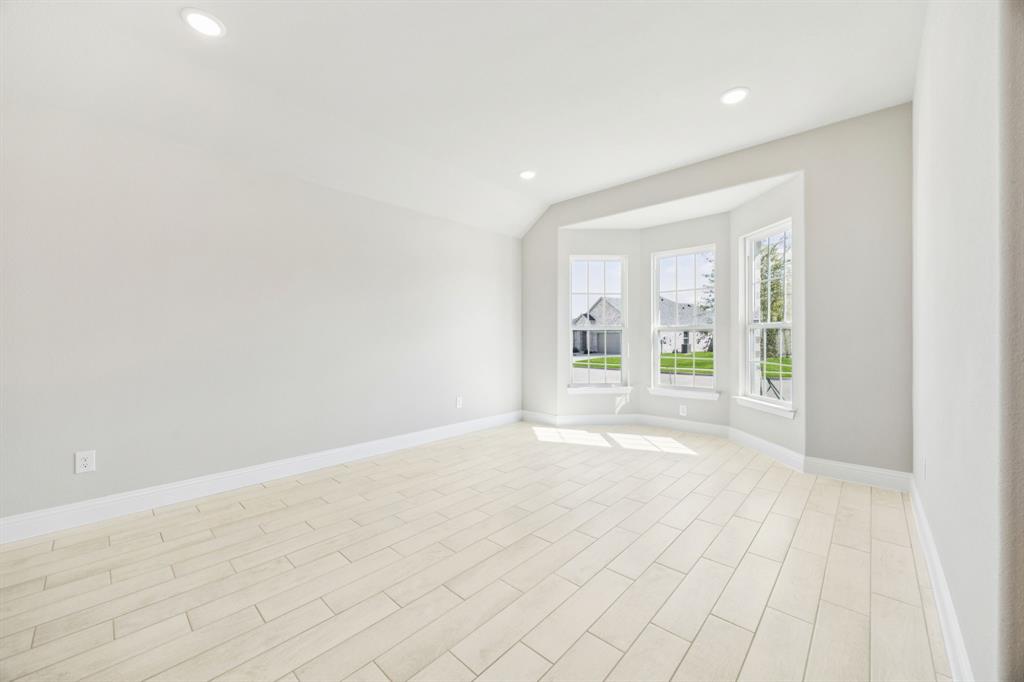 3202 Giovanni Point Princeton, TX 75407 - Photo 8 of 36