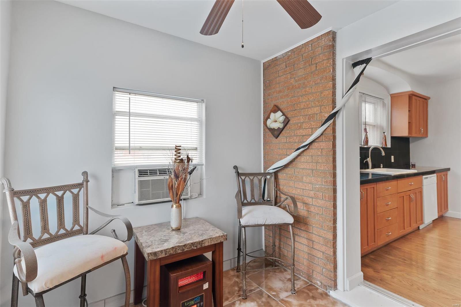 4025 Reavis Barracks Road St. Louis, MO 63125 - Photo 12 of 49 Gallery Image 12