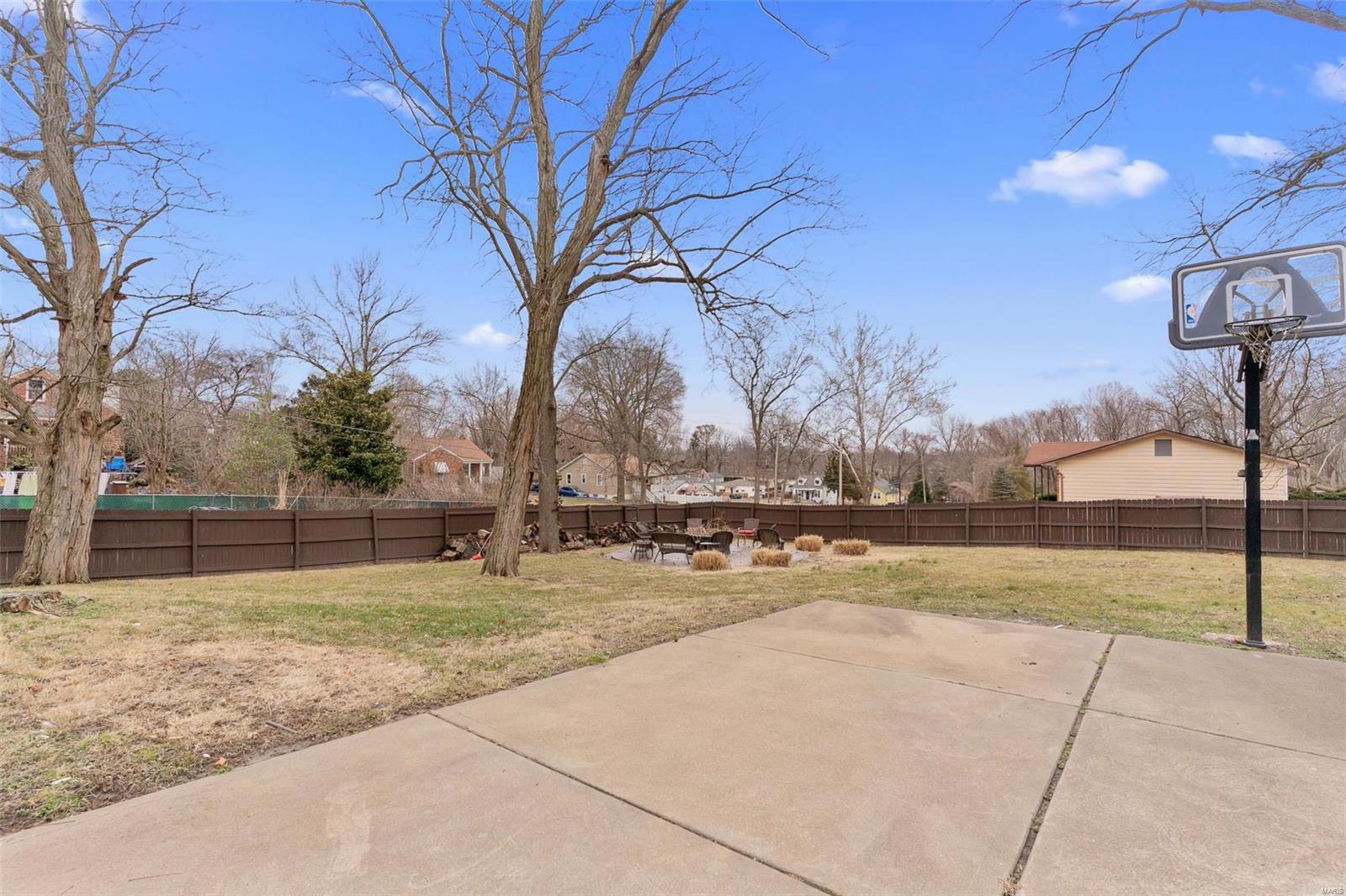 4025 Reavis Barracks Road St. Louis, MO 63125 - Photo 38 of 49 Gallery Image 38