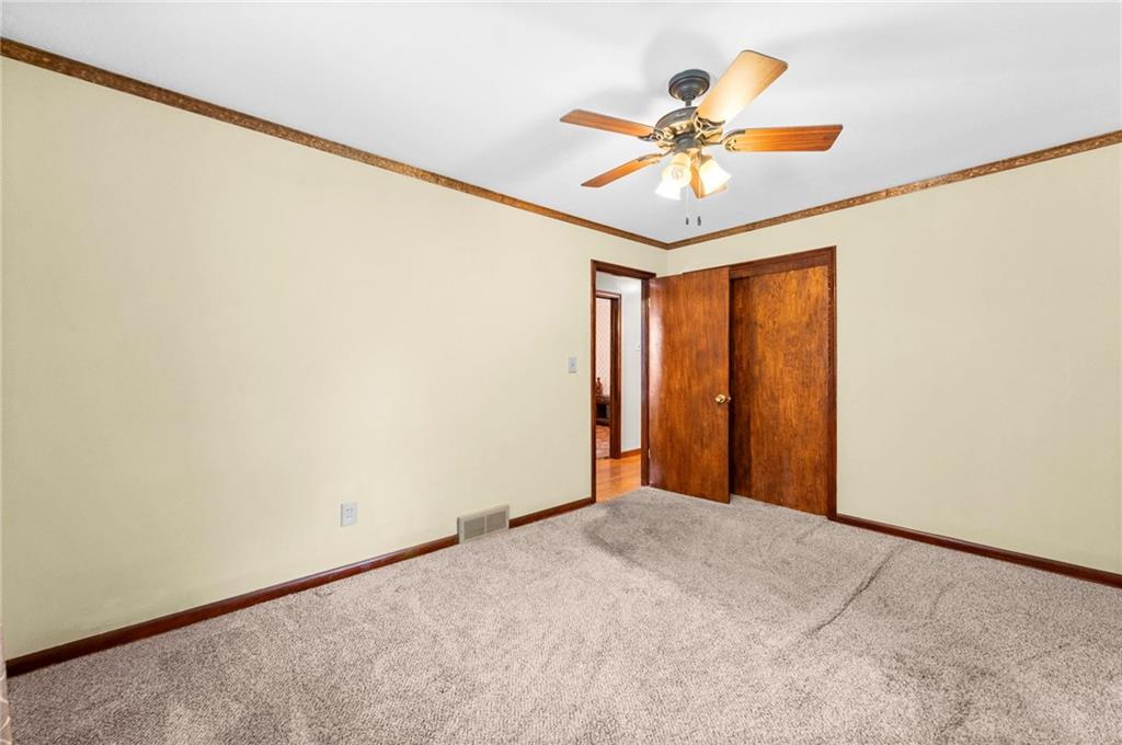817 South Alexander Road Independence, MO 64056 - Photo 13 of 52