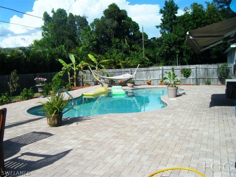 8061 Albatross Road Fort Myers, FL 33967 - Photo 12 of 17 Gallery Image 12