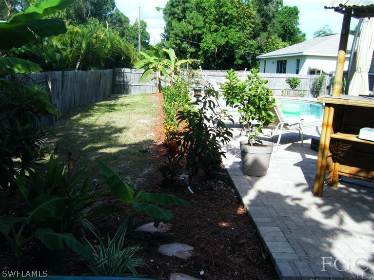 8061 Albatross Road Fort Myers, FL 33967 - Photo 14 of 17 Gallery Image 14