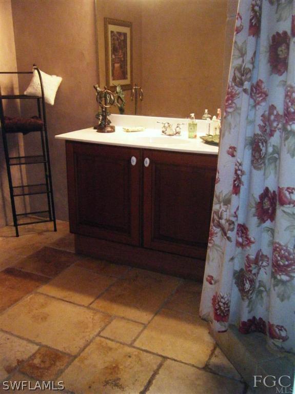 8061 Albatross Road Fort Myers, FL 33967 - Photo 8 of 17 Gallery Image 8