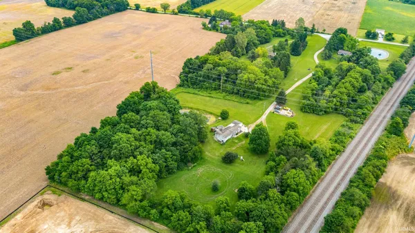 $300,000 | 5048 County Road 31, Auburn, IN 46706