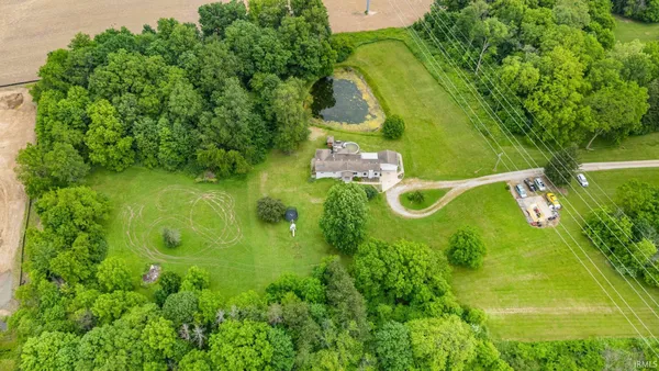 $300,000 | 5048 County Road 31, Auburn, IN 46706
