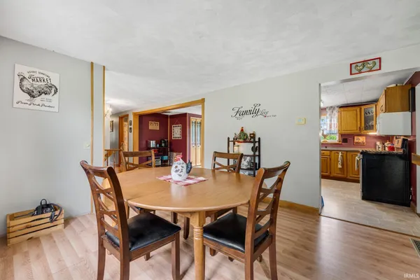 $300,000 | 5048 County Road 31, Auburn, IN 46706