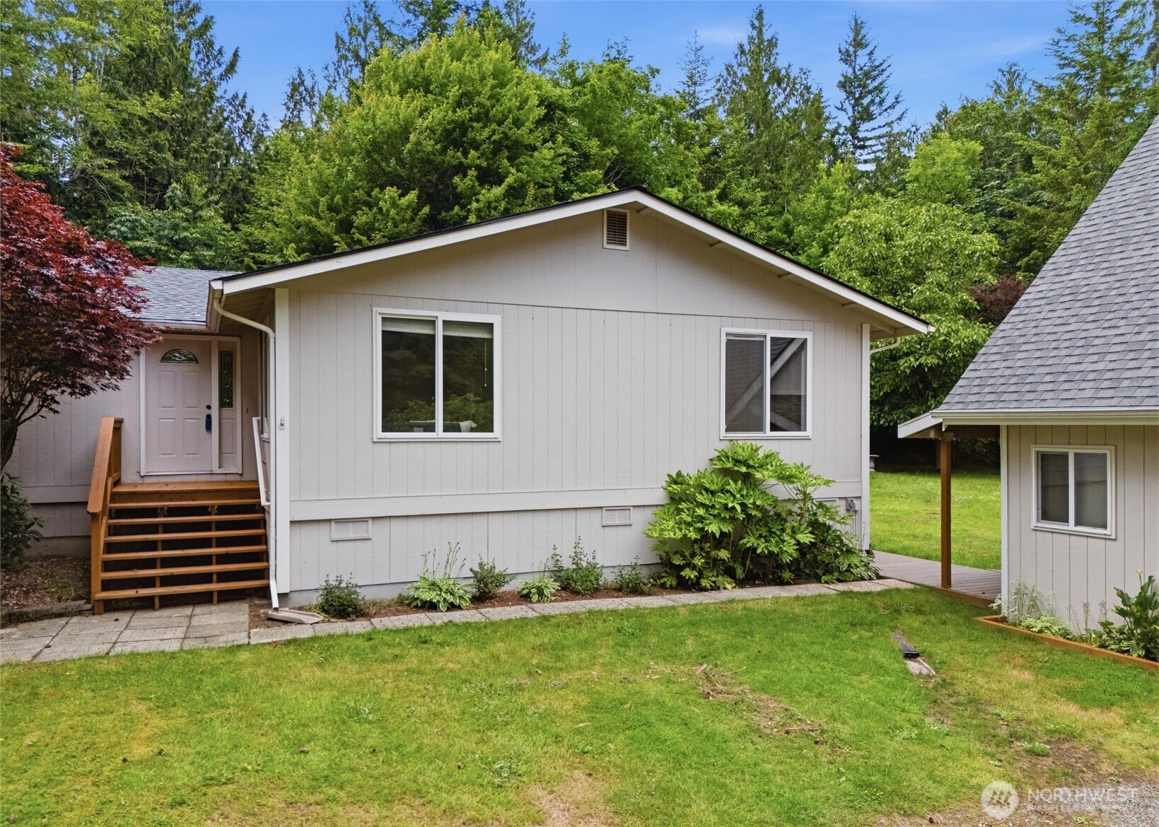 4236 Locker Road Southeast Port Orchard, WA 98366 - Photo 39 of 40 Gallery Image 39