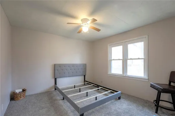 $165,000 | 406 East Washington Street, Windsor, MO 65360