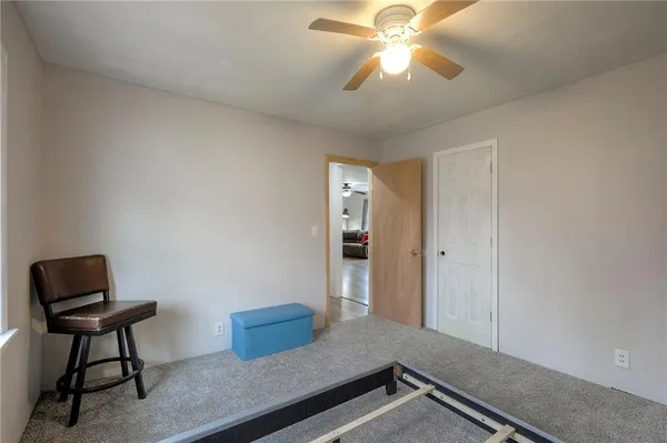 $165,000 | 406 East Washington Street, Windsor, MO 65360