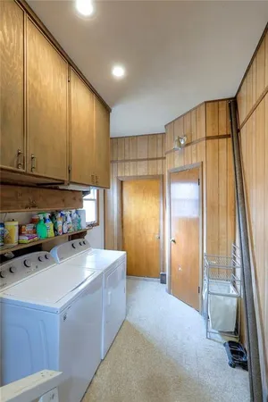 $165,000 | 406 East Washington Street, Windsor, MO 65360