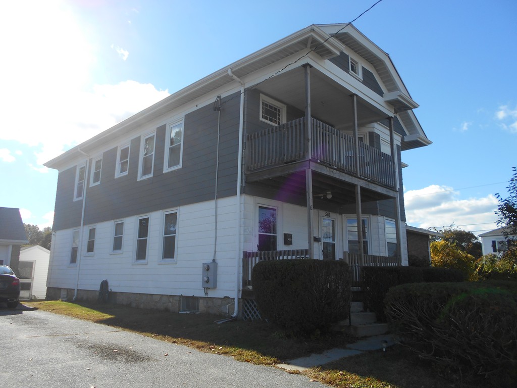 563 Smithfield Road North Smithfield, RI 02896 - Photo 1 of 24 Gallery Image 1
