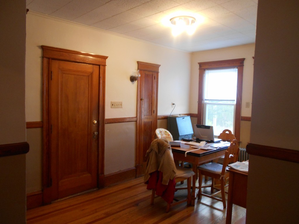 563 Smithfield Road North Smithfield, RI 02896 - Photo 6 of 24 Gallery Image 6