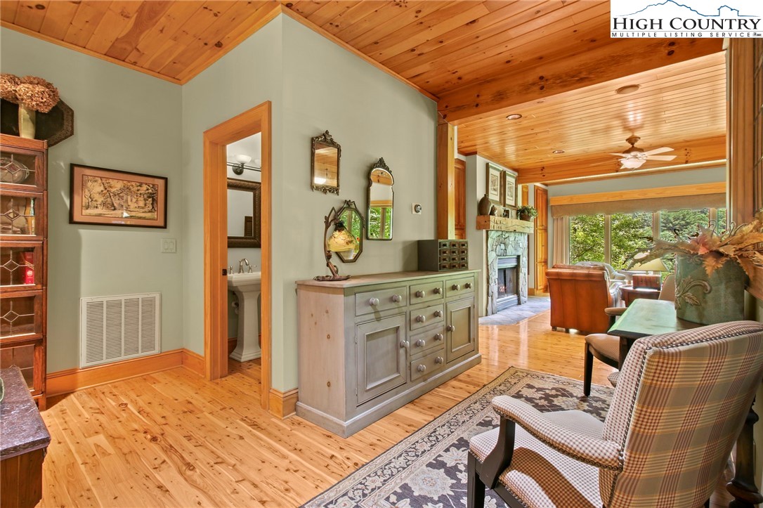 1583 Fall Creek Road Purlear, NC 28665 - Photo 11 of 50 Gallery Image 11
