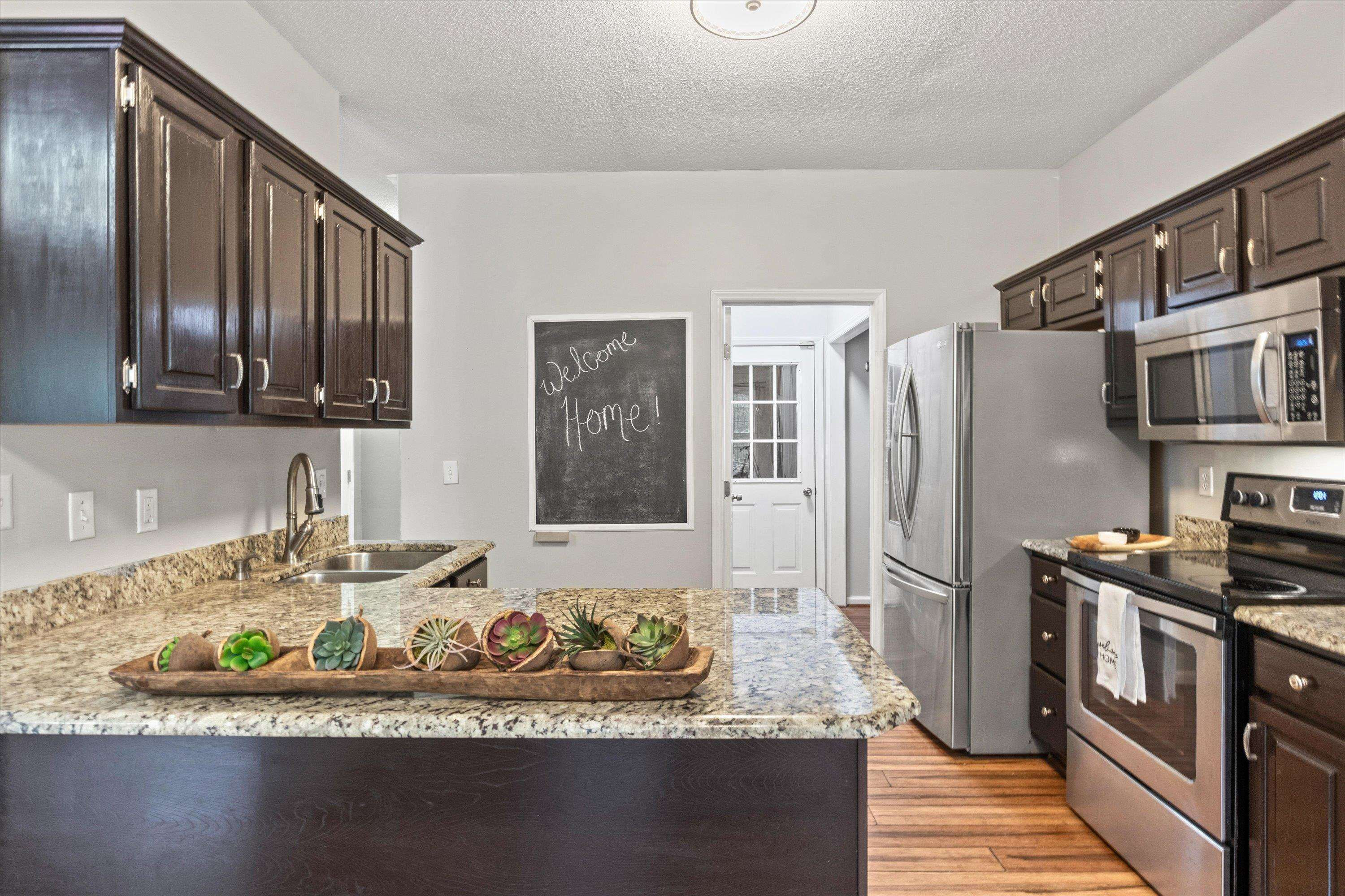3009 Englefield Drive Raleigh, NC 27615 - Photo 4 of 51 Photo 4