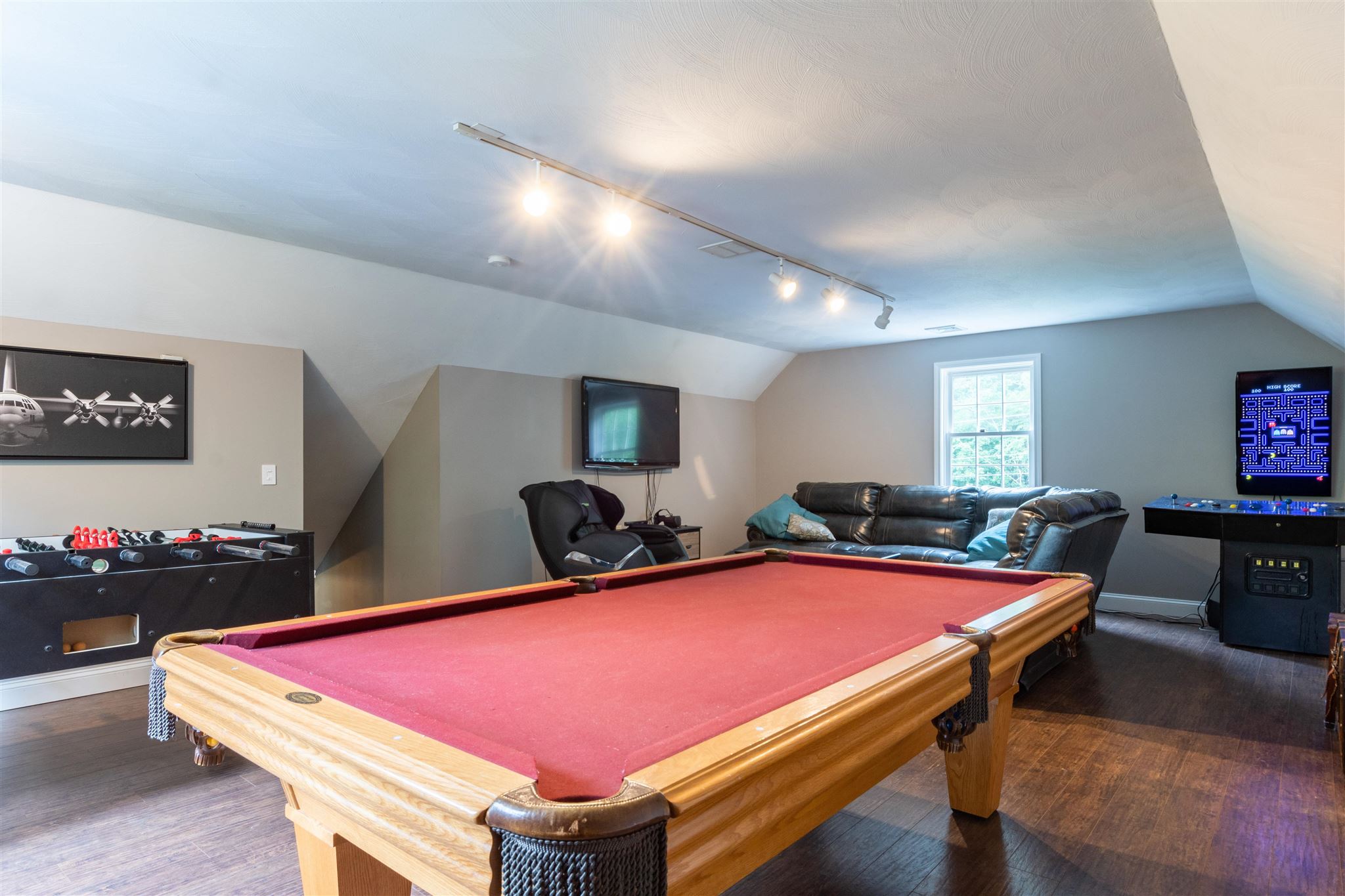 20 Indian Rock Road Nashua, NH 03063 - Photo 22 of 39