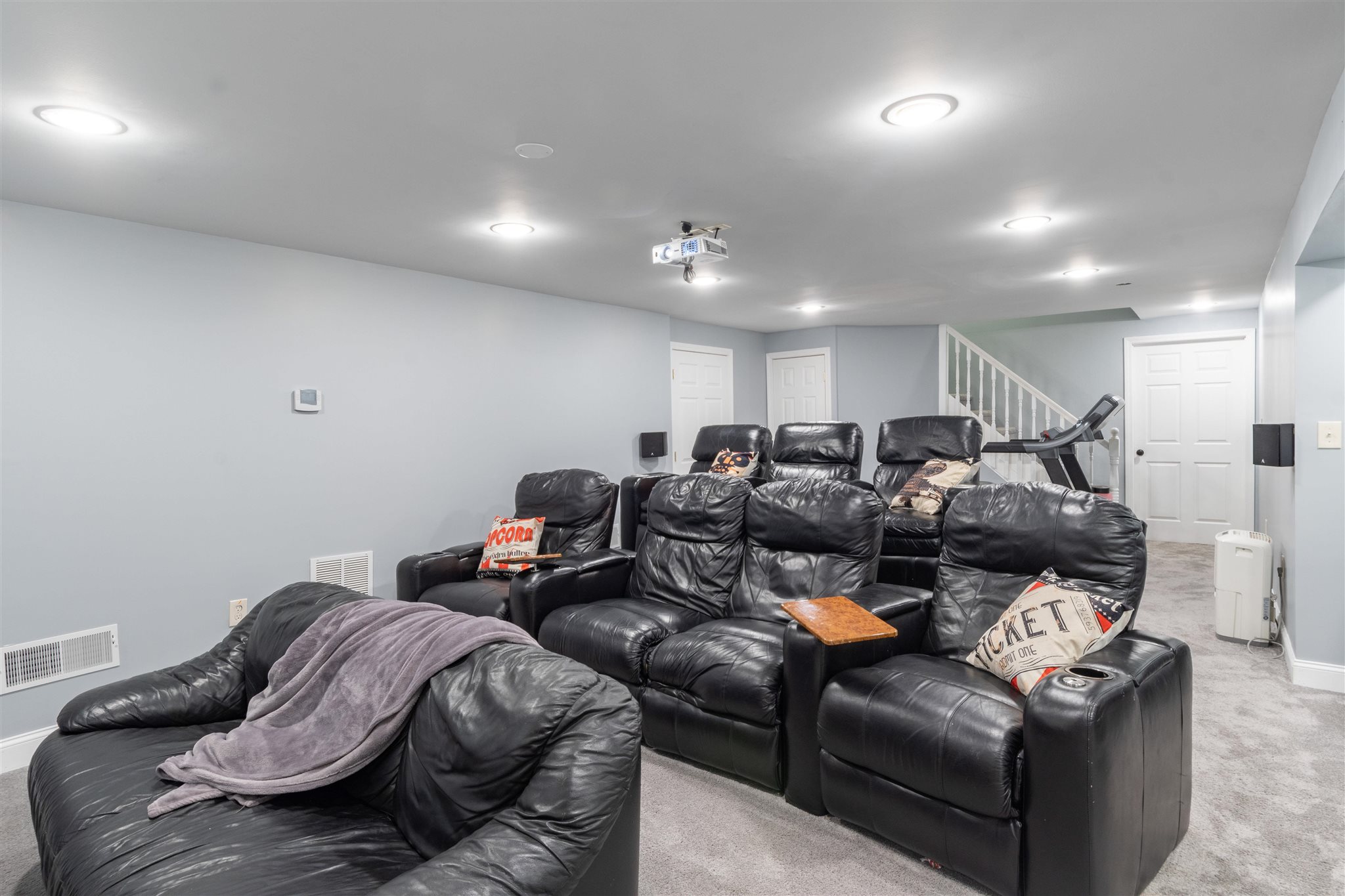 20 Indian Rock Road Nashua, NH 03063 - Photo 34 of 39