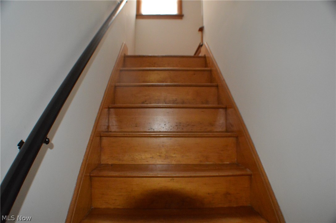 1332 Inman Street Akron, OH 44306 - Photo 13 of 30