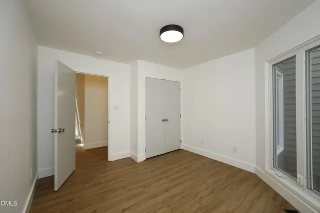 $2,300 | 237 Glen Eden Road, Durham, NC 27713