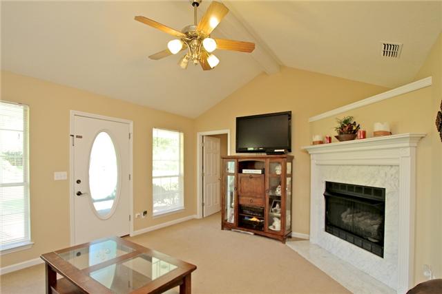 564 Gwynn Road Lebanon, TN 37090 - Photo 3 of 17 Another view of living room with gas fireplace.