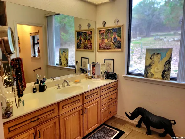$549,900 | 1332 Johnson Road, Canyon Lake, TX 78133